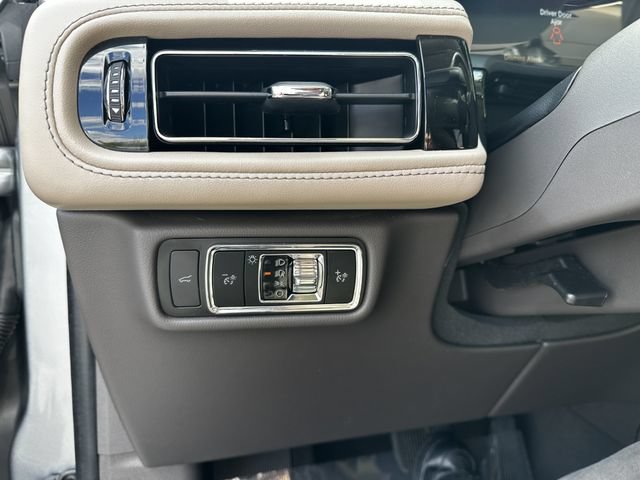 Certified 2024 Lincoln Aviator AWD w/ Elements Package image 29