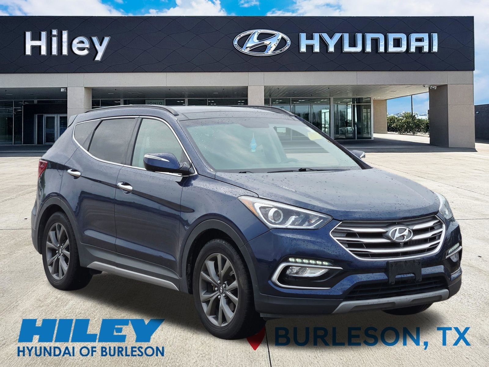 Used 2018 Hyundai Santa Fe Sport w/ Cargo Package FWD video 2