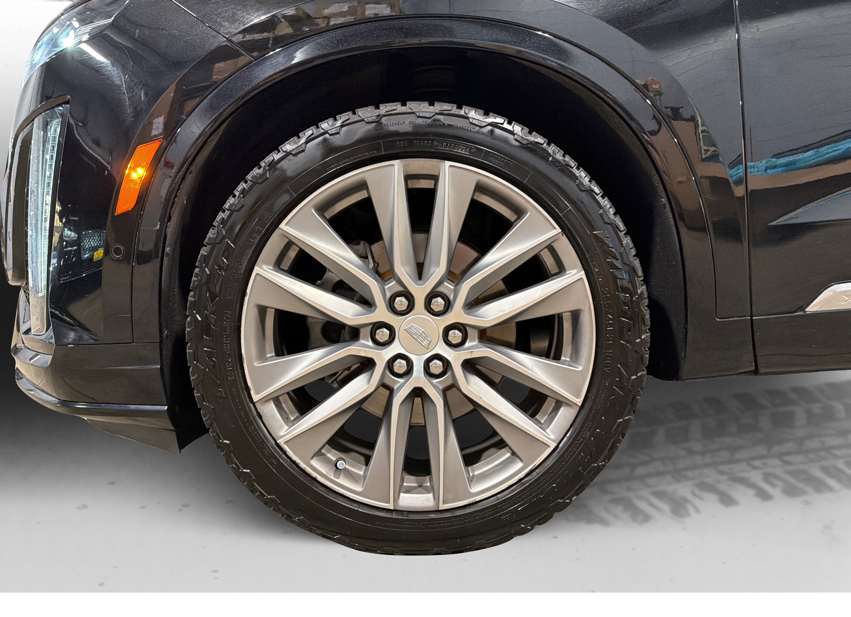 Used 2021 Cadillac XT6 Sport AWD/4WD image 53