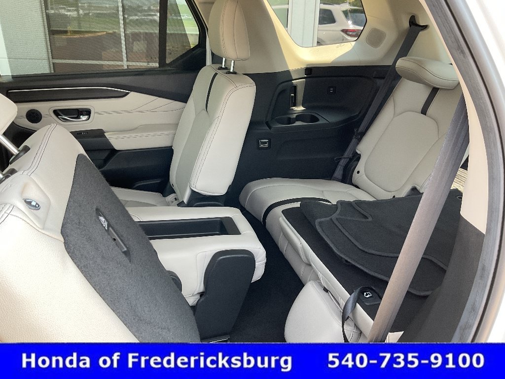 Certified 2026 Honda Pilot Touring image 26