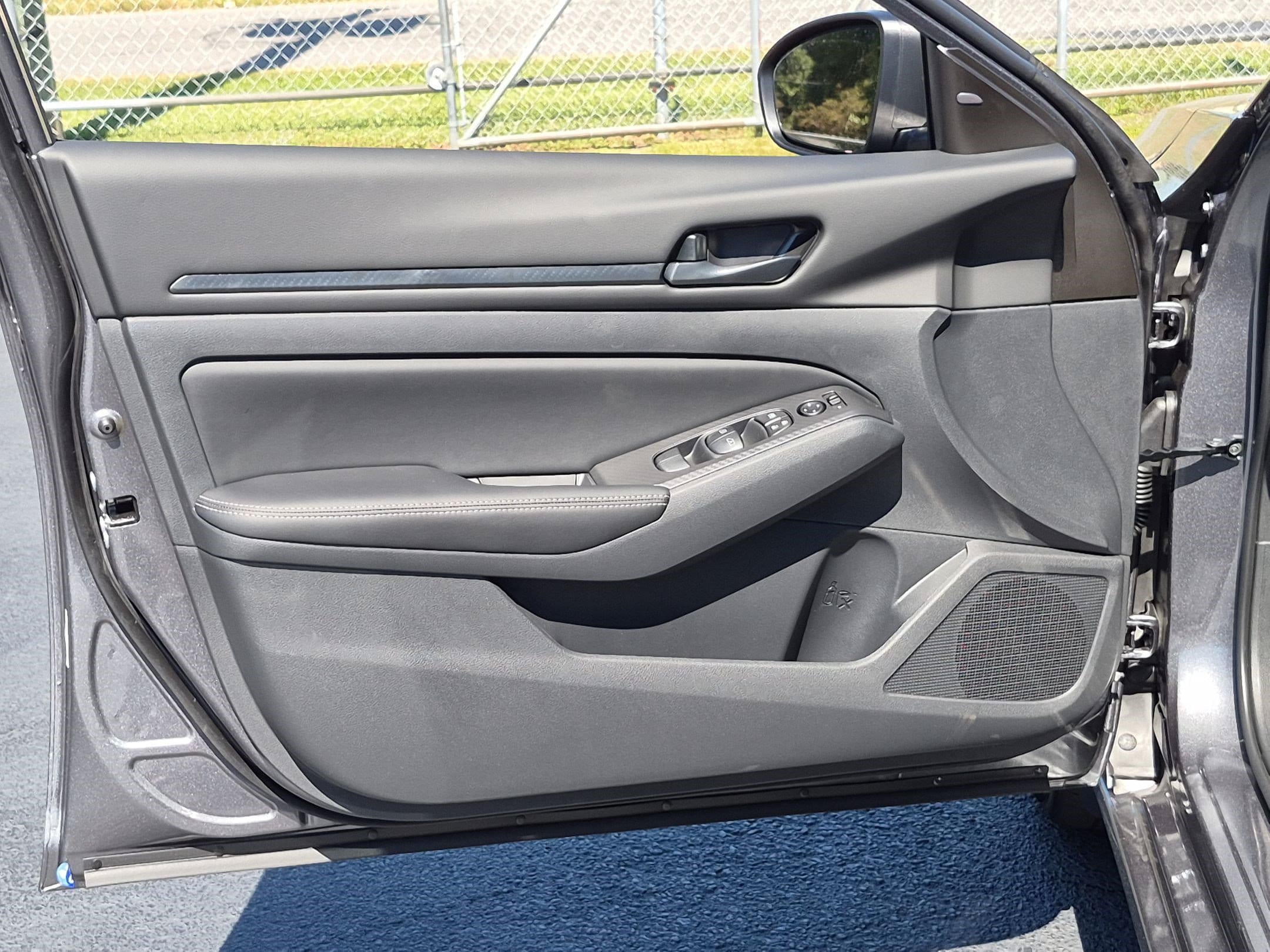 New 2026 Nissan Altima 2.5 SV FWD image 12