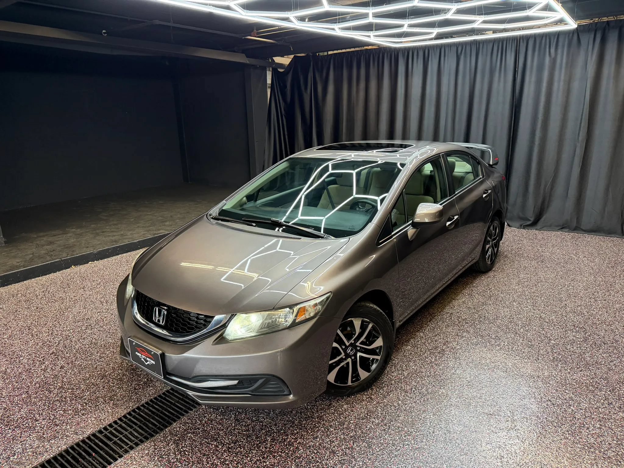 Used 2013 Honda Civic EX image 2