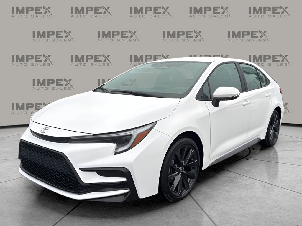 Used 2026 Toyota Corolla SE FWD image 1