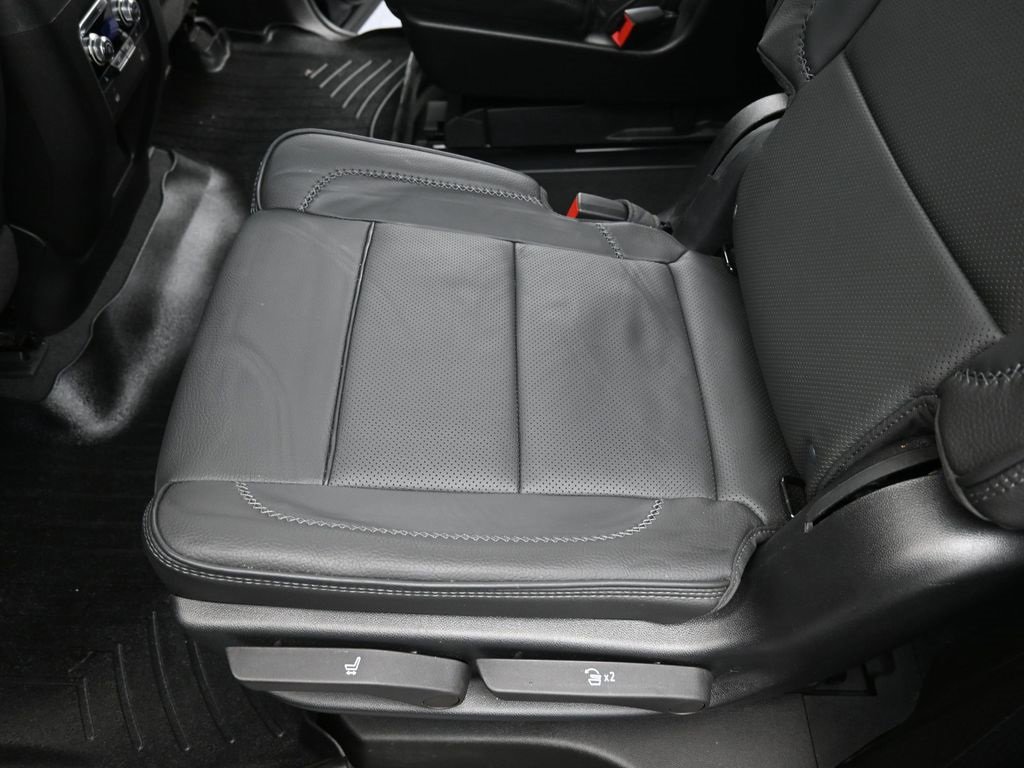 Used 2022 GMC Yukon Denali w/ Max Trailering Package image 25