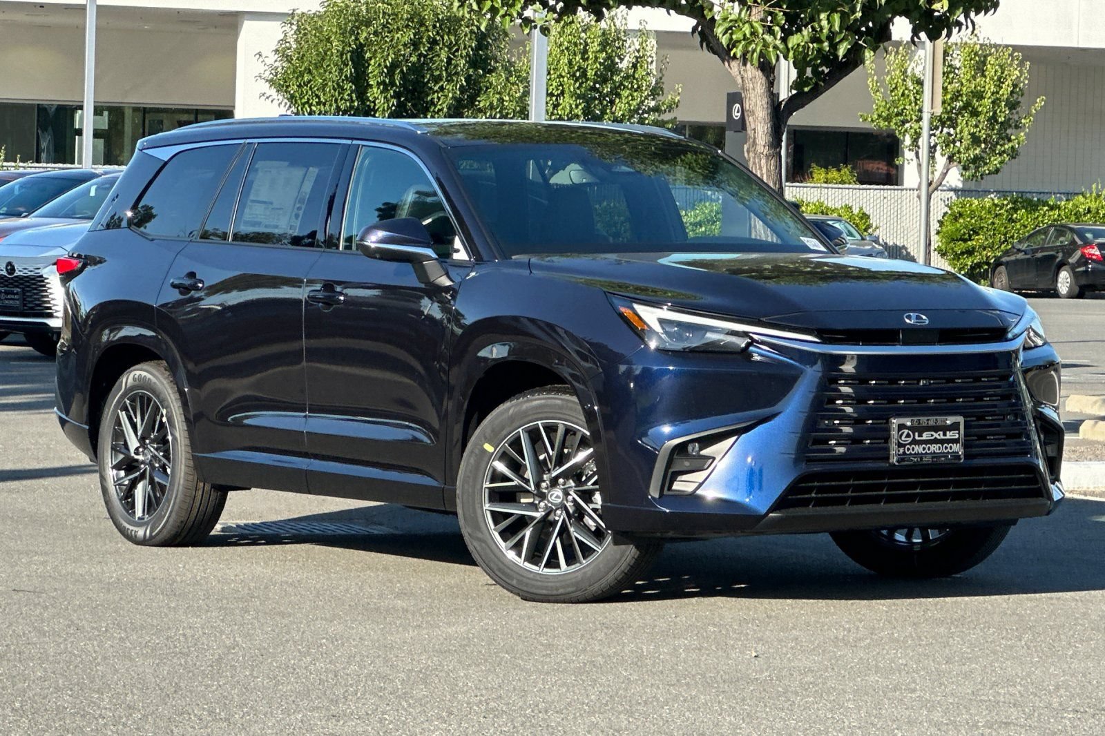 New 2026 Lexus TX 350 AWD image 2