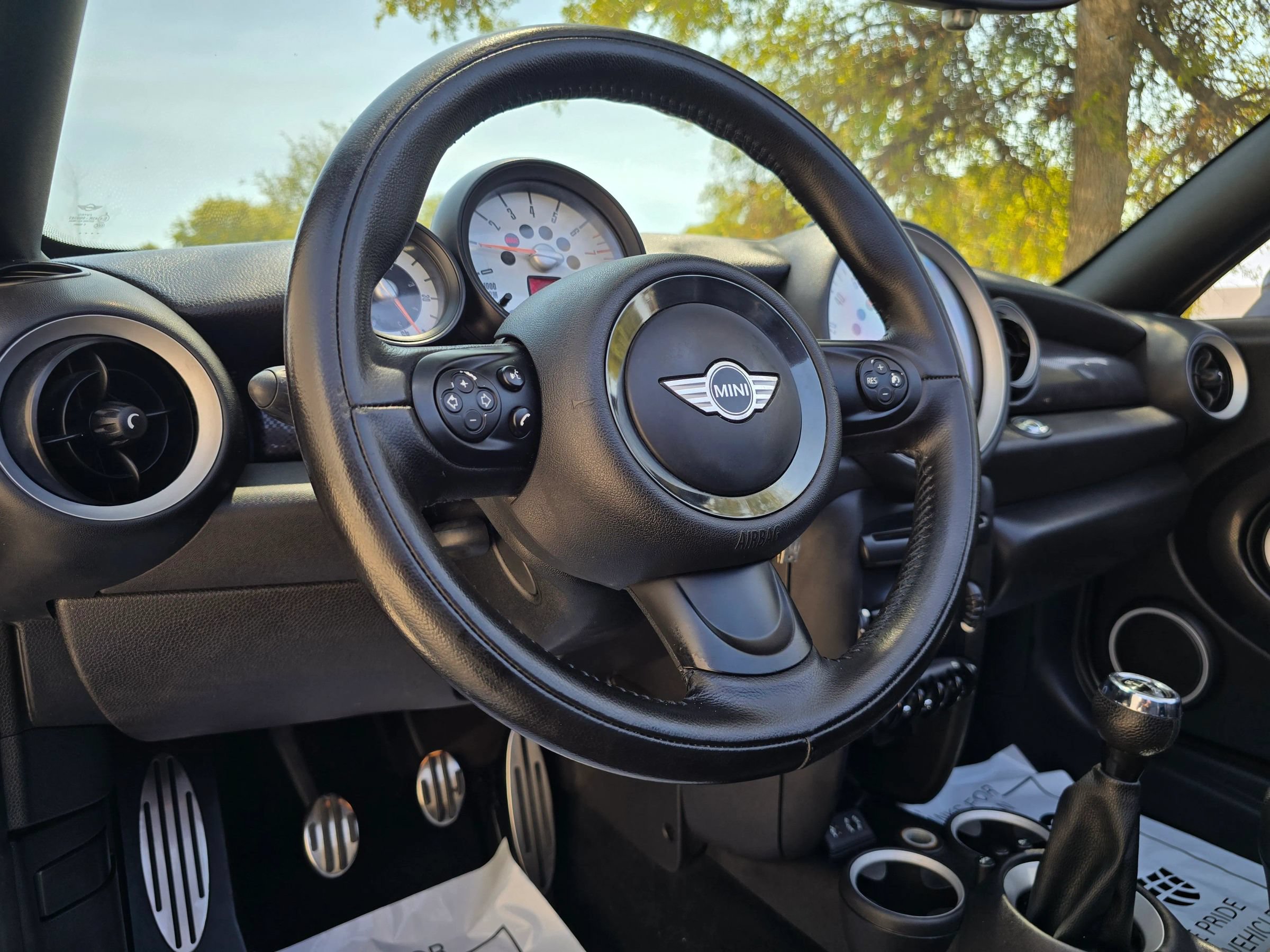 Used 2013 MINI Cooper Roadster S FWD image 30