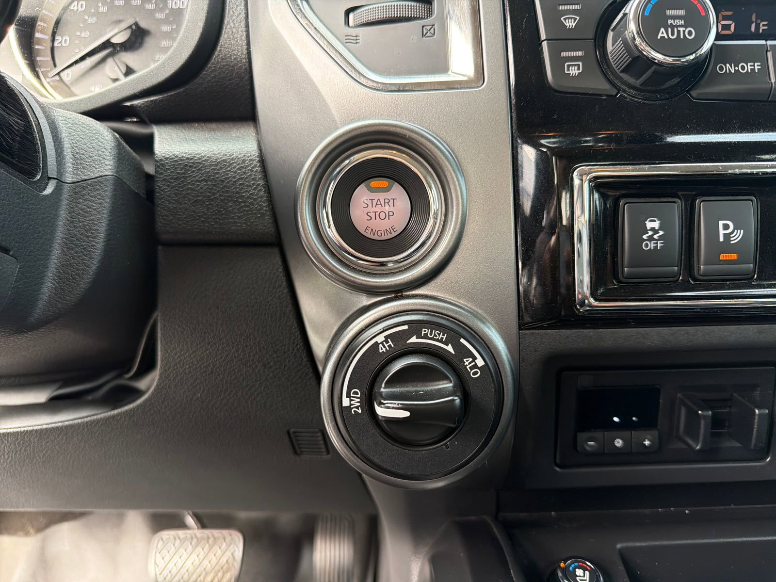 Used 2019 Nissan Titan Platinum Reserve w/ Platinum Utility Package AWD/4WD image 40
