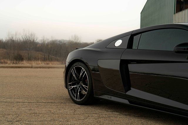 Used 2023 Audi R8 V10 performance image 29