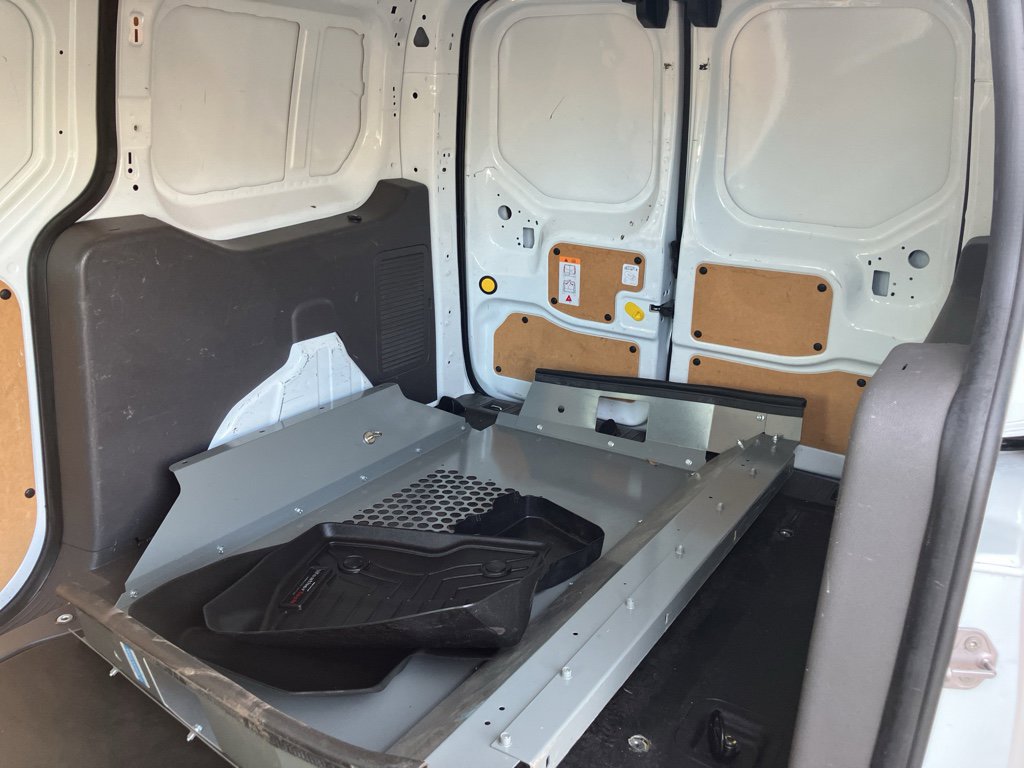 Used 2020 Ford Transit Connect XL image 30