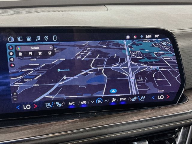 Used 2025 Chevrolet Tahoe Premier AWD/4WD image 14