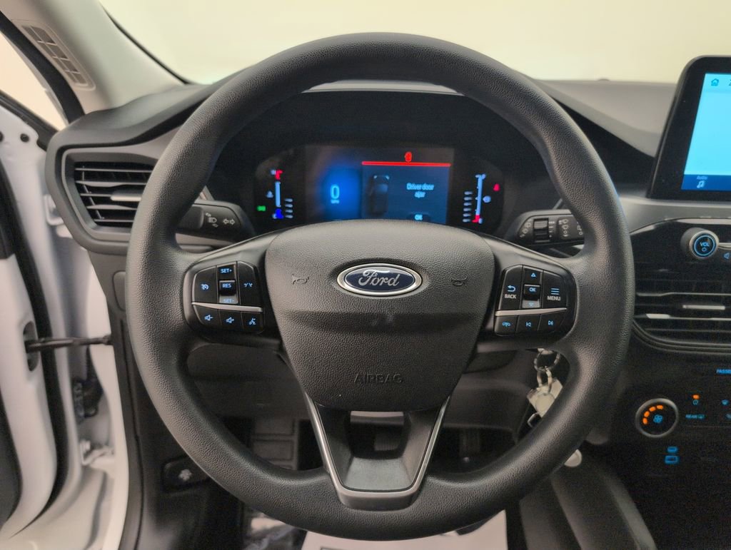 Used 2023 Ford Escape FWD image 32