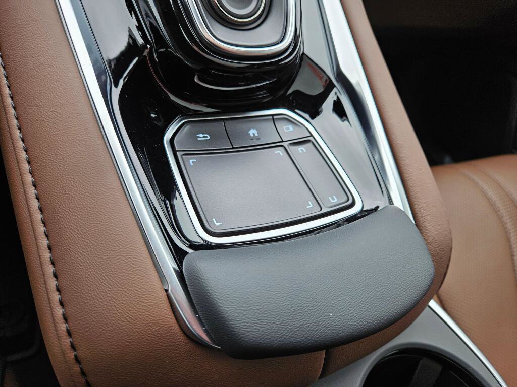 New 2026 Acura RDX SH-AWD w/Advance image 33