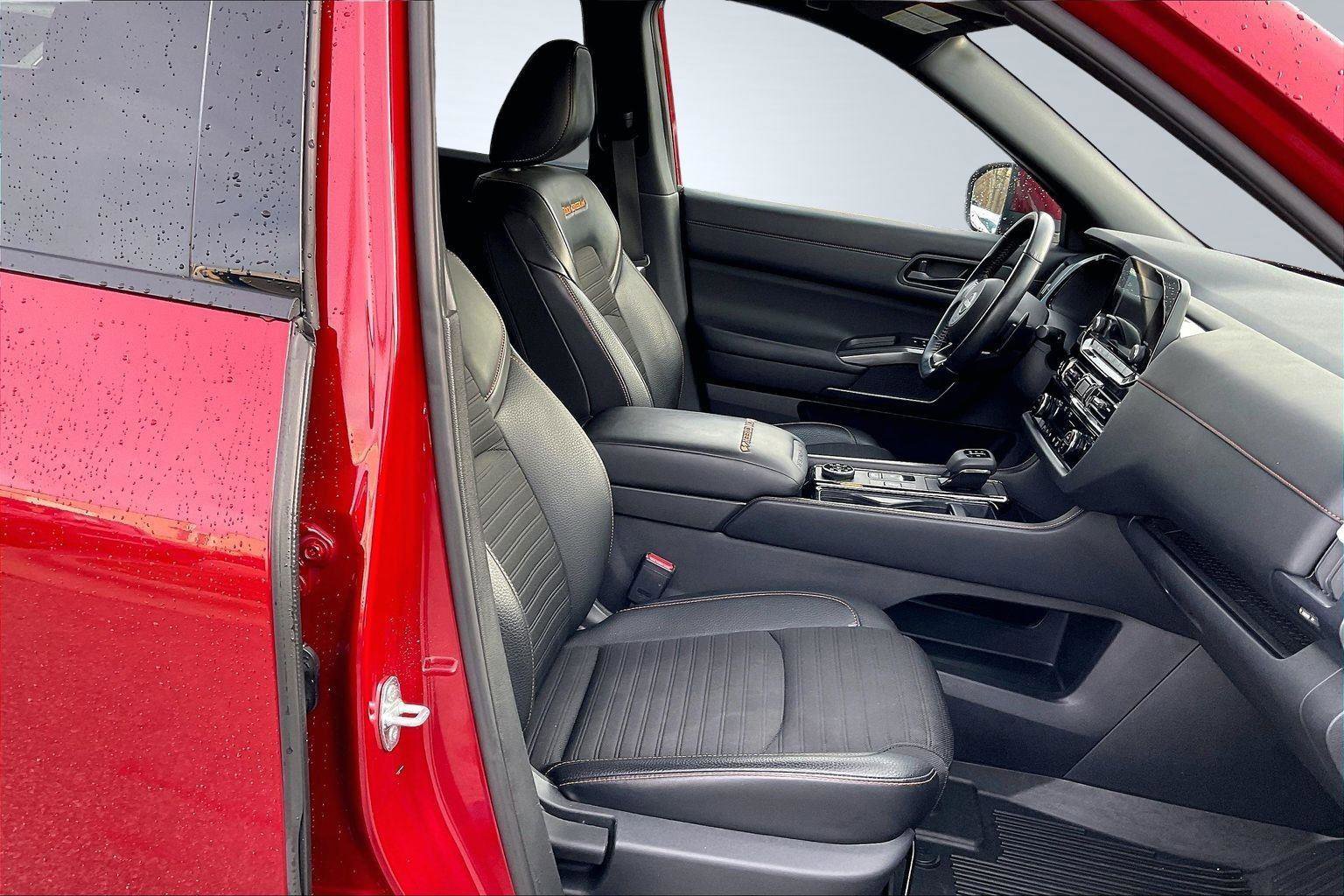 Certified 2023 Nissan Pathfinder Rock Creek image 8