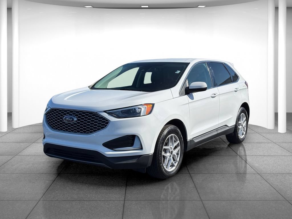 Used 2023 Ford Edge SEL AWD/4WD image 3