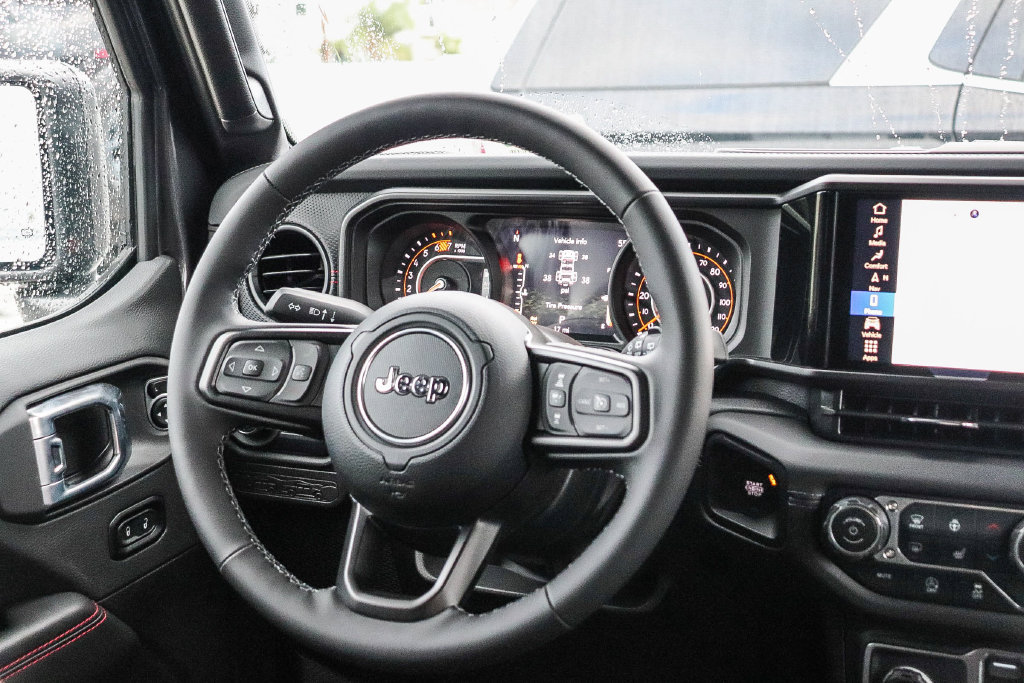 New 2026 Jeep Wrangler Unlimited Rubicon AWD/4WD image 16