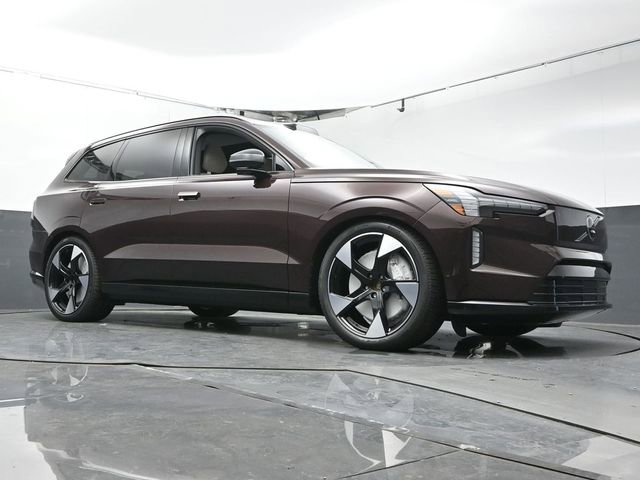 Used 2025 Volvo EX90 Ultra image 31
