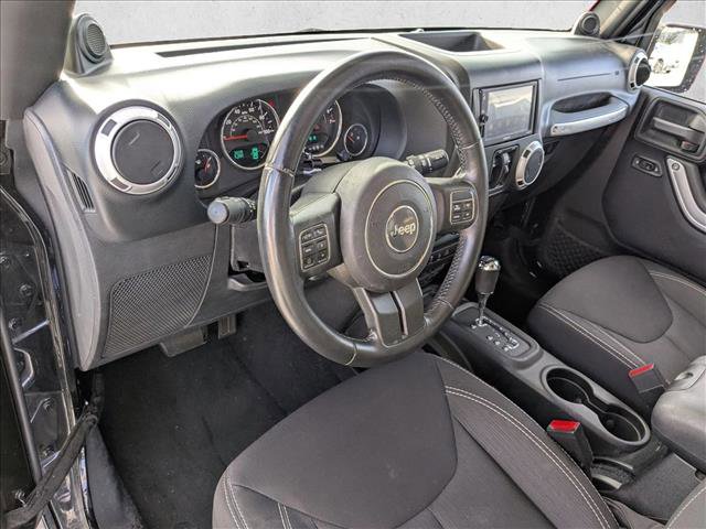 Used 2014 Jeep Wrangler Unlimited Sahara w/ Connectivity Group image 9