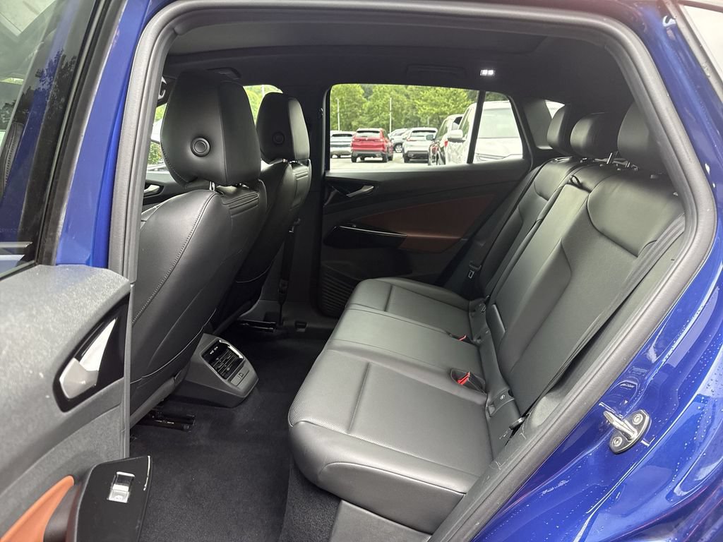 Used 2021 Volkswagen ID.4 Pro S RWD image 25
