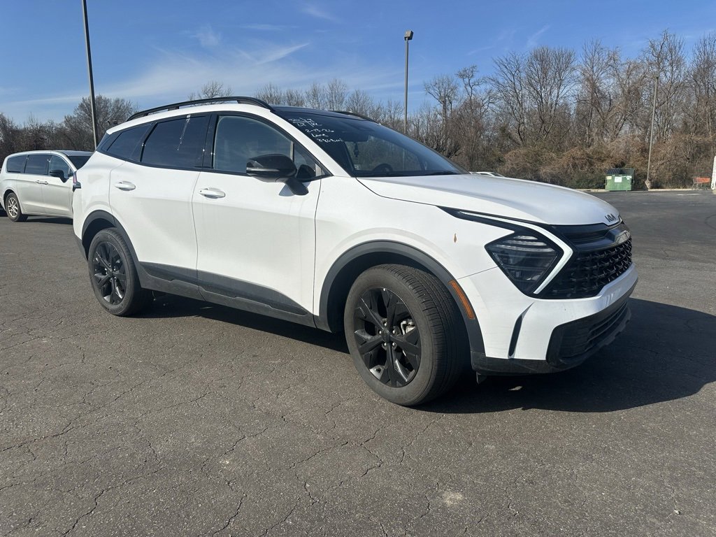 Used 2025 Kia Sportage X-Line w/ Premium Package image 2
