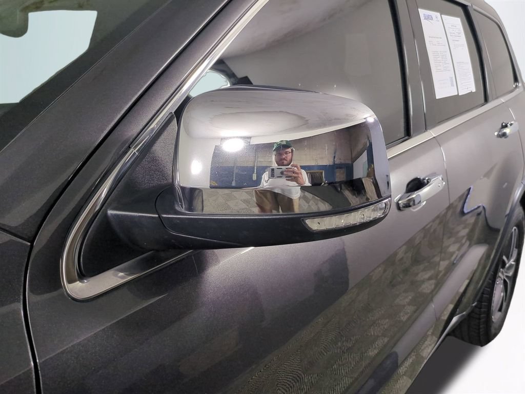 Used 2020 Jeep Grand Cherokee Limited RWD image 12