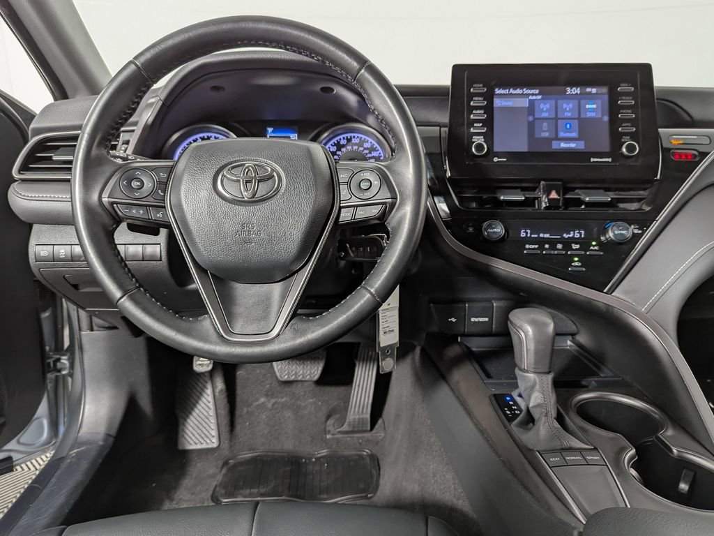 Used 2023 Toyota Camry SE image 19