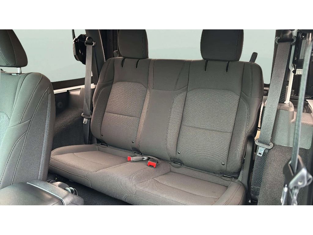 Used 2023 Jeep Wrangler Sport S image 11