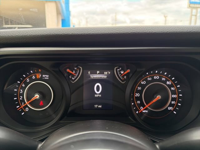 Used 2025 Jeep Gladiator Sport AWD/4WD image 10