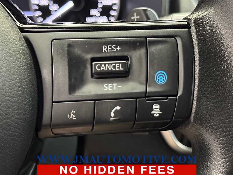 Used 2022 Nissan Rogue SV AWD/4WD image 37