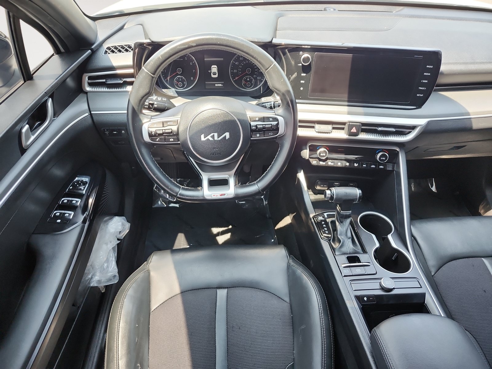 Used 2022 Kia K5 GT-Line FWD image 10