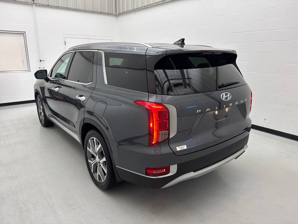 Used 2022 Hyundai Palisade SEL w/ 8P Bench Seat Package AWD/4WD image 4