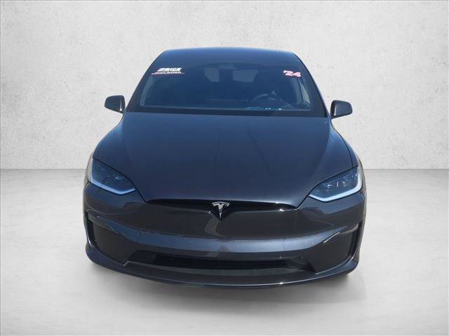 Used 2024 Tesla Model X image 2