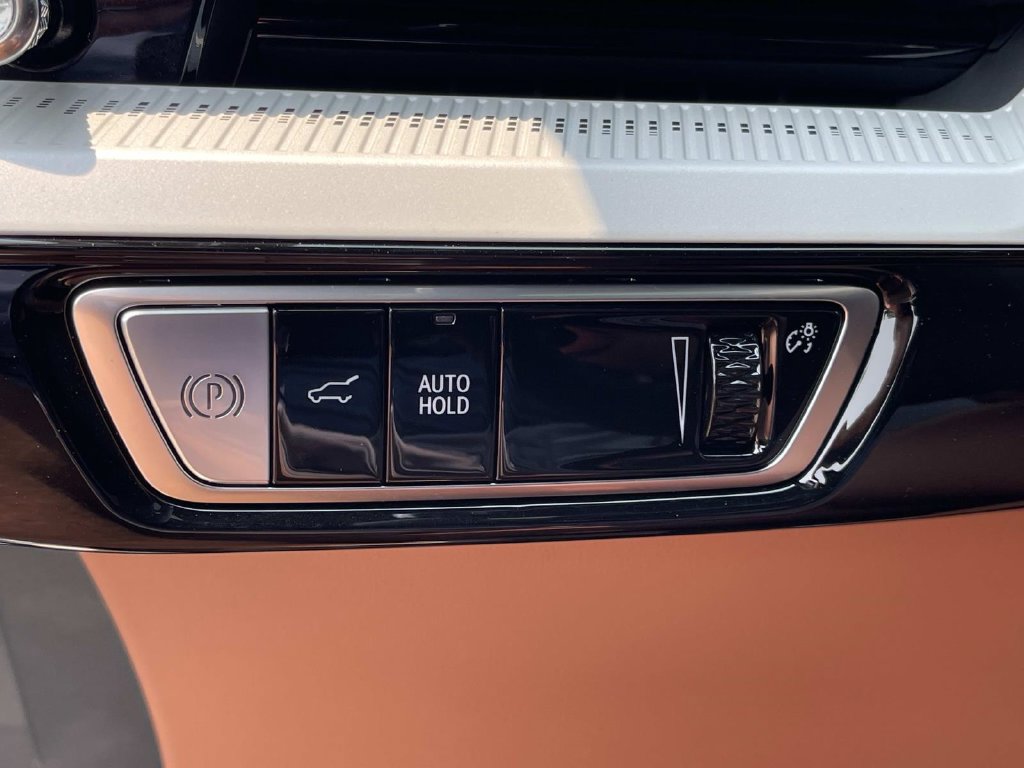 New 2027 Cadillac Optiq Premium Sport AWD/4WD image 31
