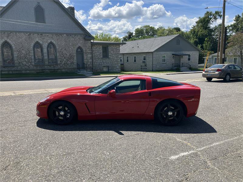 Used 2006 Chevrolet Corvette Coupe w/ Preferred Equipment Group image 4