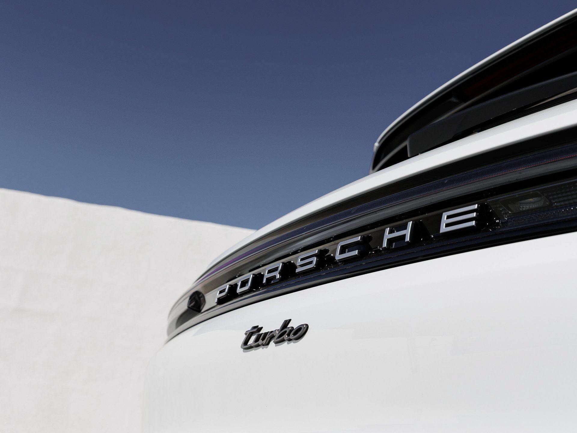 New 2026 Porsche Cayenne Turbo AWD/4WD image 12
