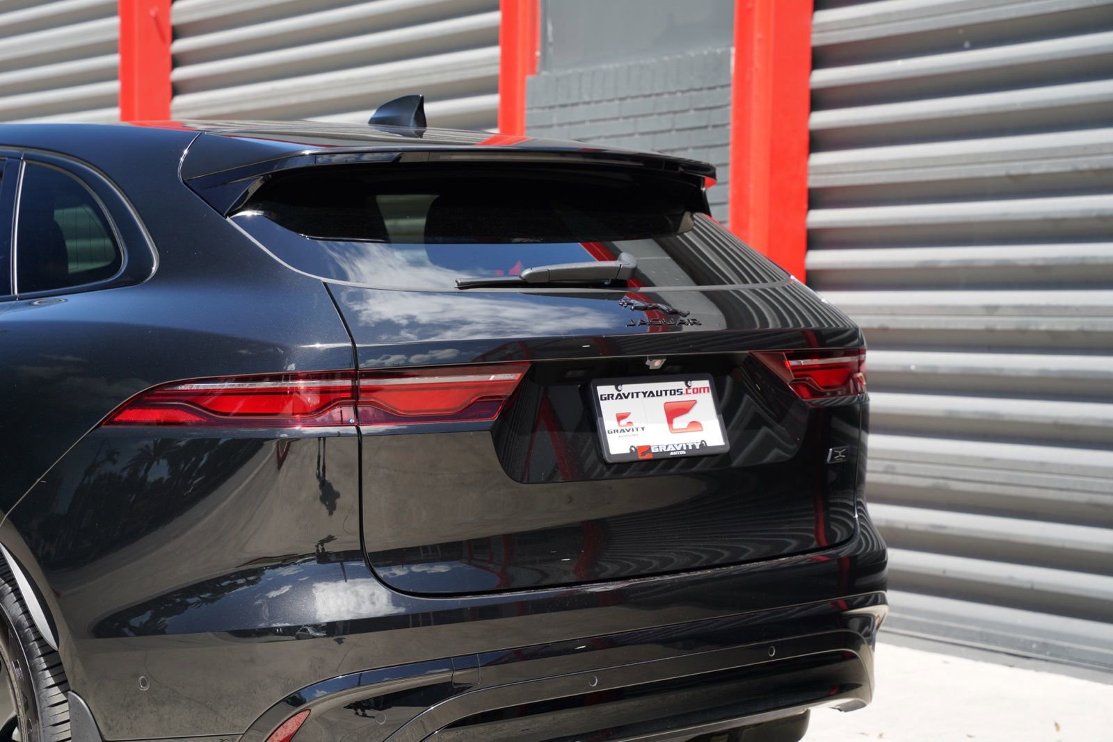 Used 2026 Jaguar F-PACE R-Dynamic S image 7