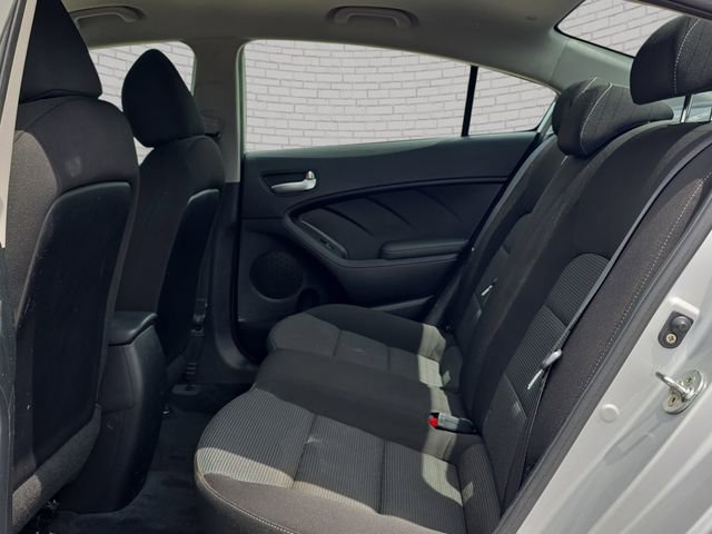 Used 2018 Kia Forte LX FWD image 14