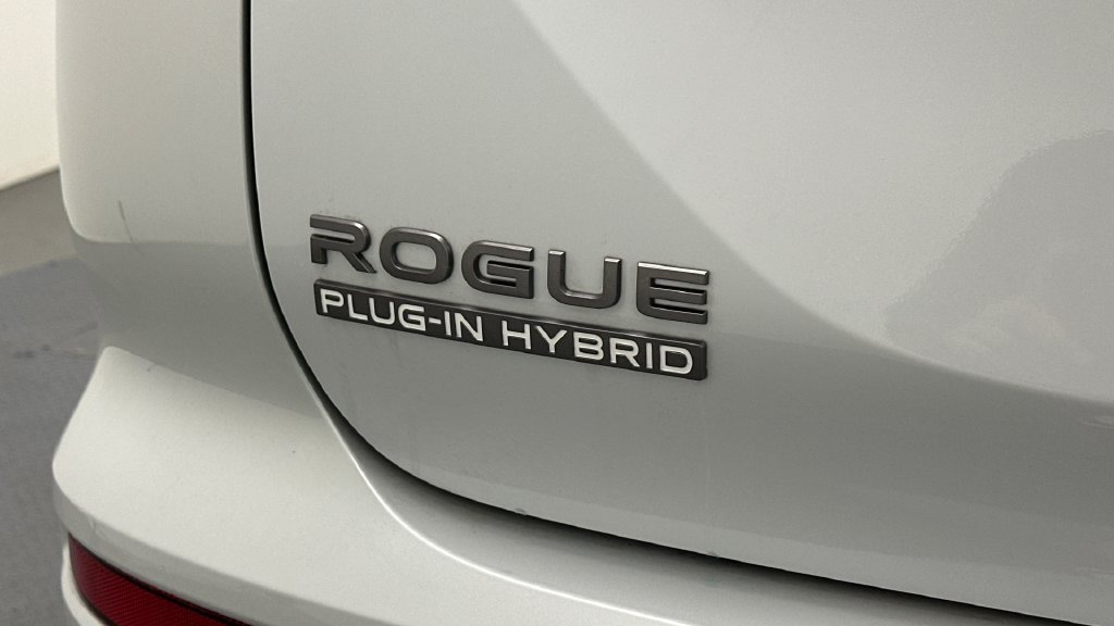 New 2026 Nissan Rogue SL AWD/4WD image 18