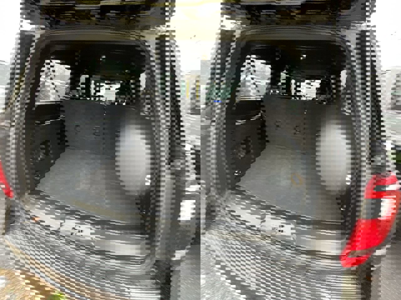 Used 2021 Ford Expedition Max XLT image 39