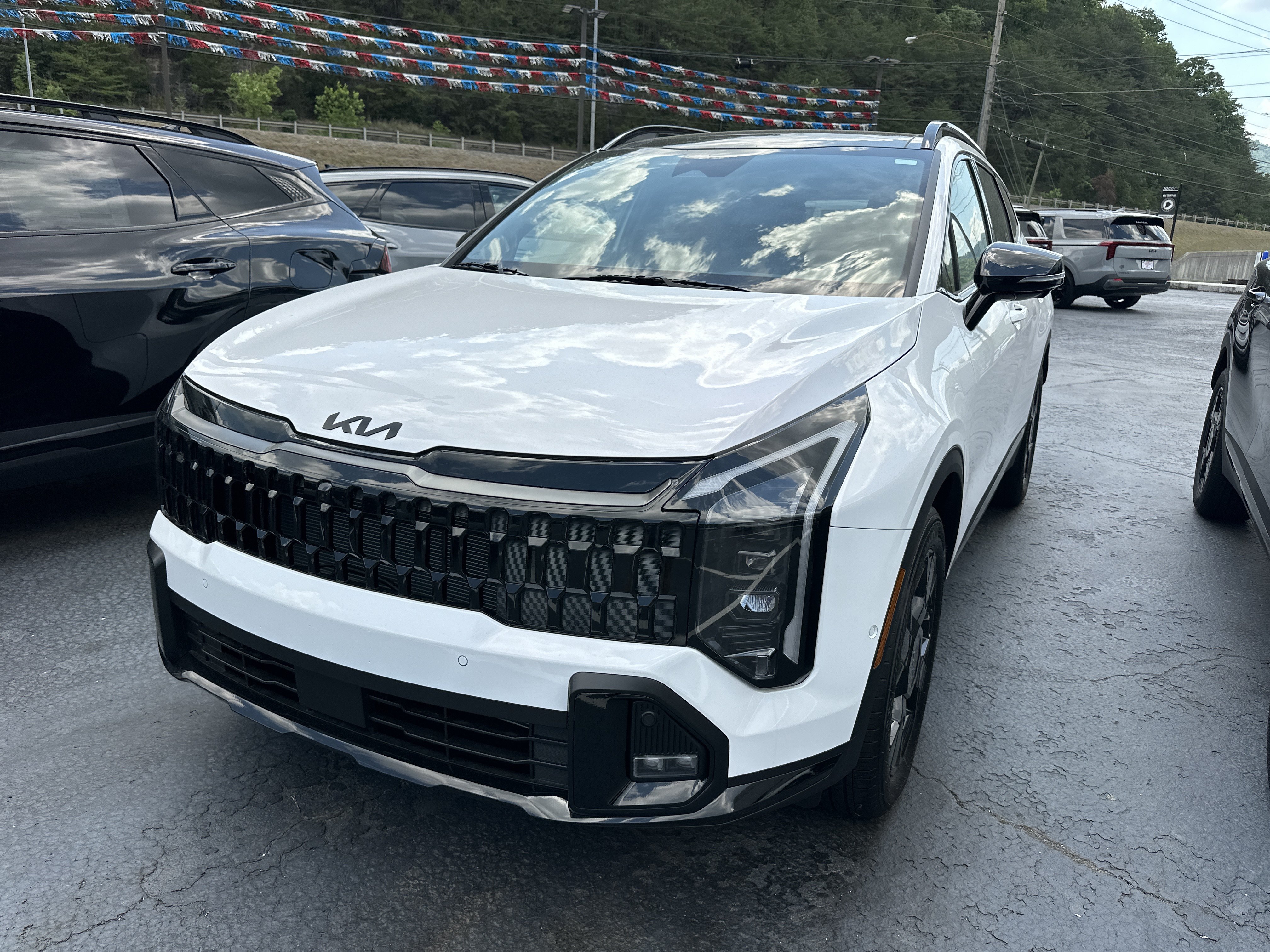New 2026 Kia Sportage X-Line w/ X-Line Technology Package AWD/4WD image 3