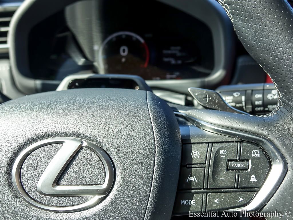 Used 2025 Lexus LX 700h F Sport image 21