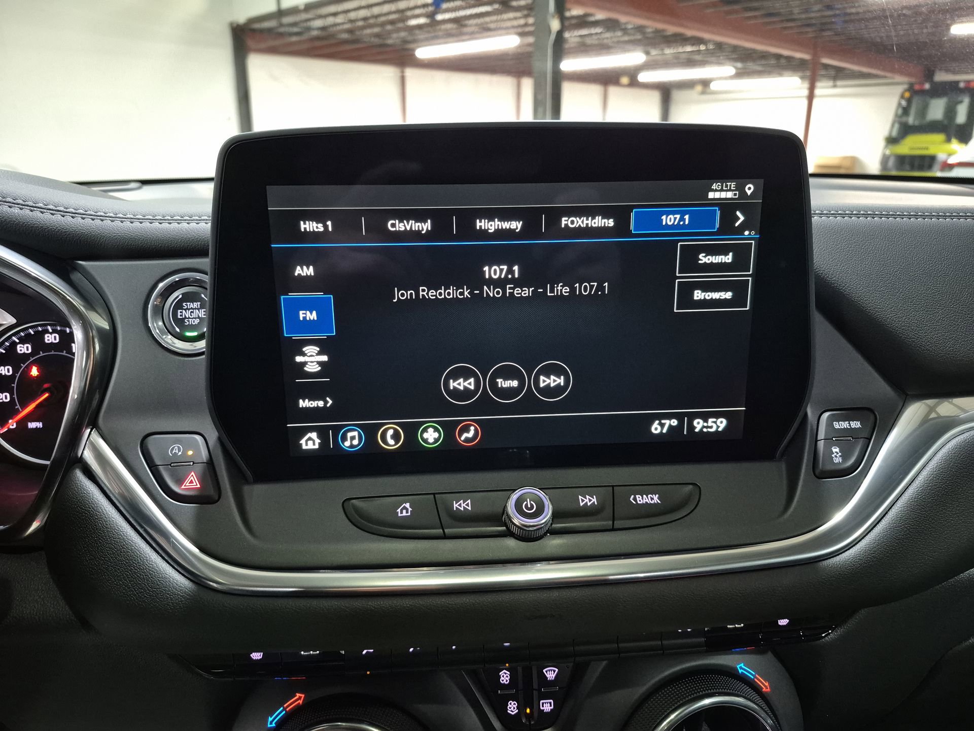 Certified 2024 Chevrolet Blazer LT w/ Convenience Package image 14