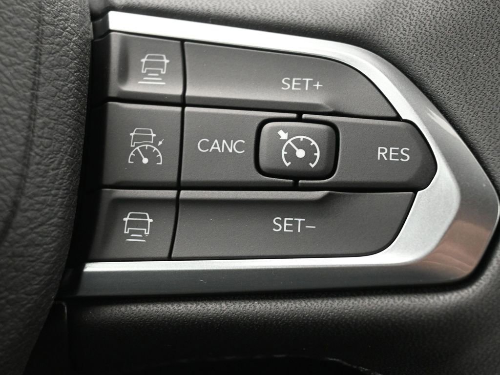 New 2026 Jeep Compass Limited image 23