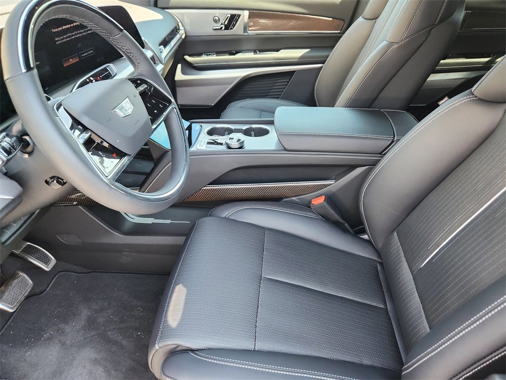 New 2026 Cadillac Vistiq Sport image 8