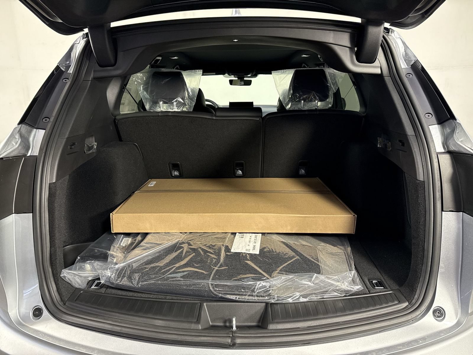 New 2026 Acura RDX SH-AWD image 32
