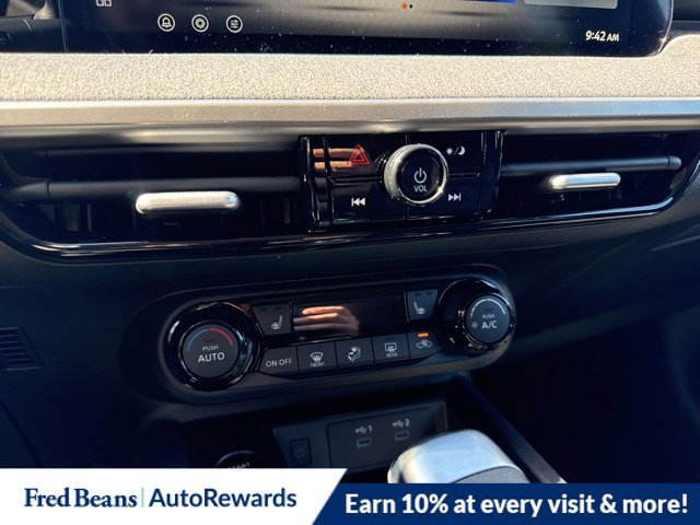 New 2026 Nissan Kicks SV w/ Interior Electronics Package AWD/4WD image 20