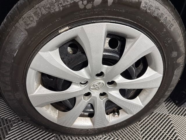 Used 2024 Toyota Corolla LE image 13