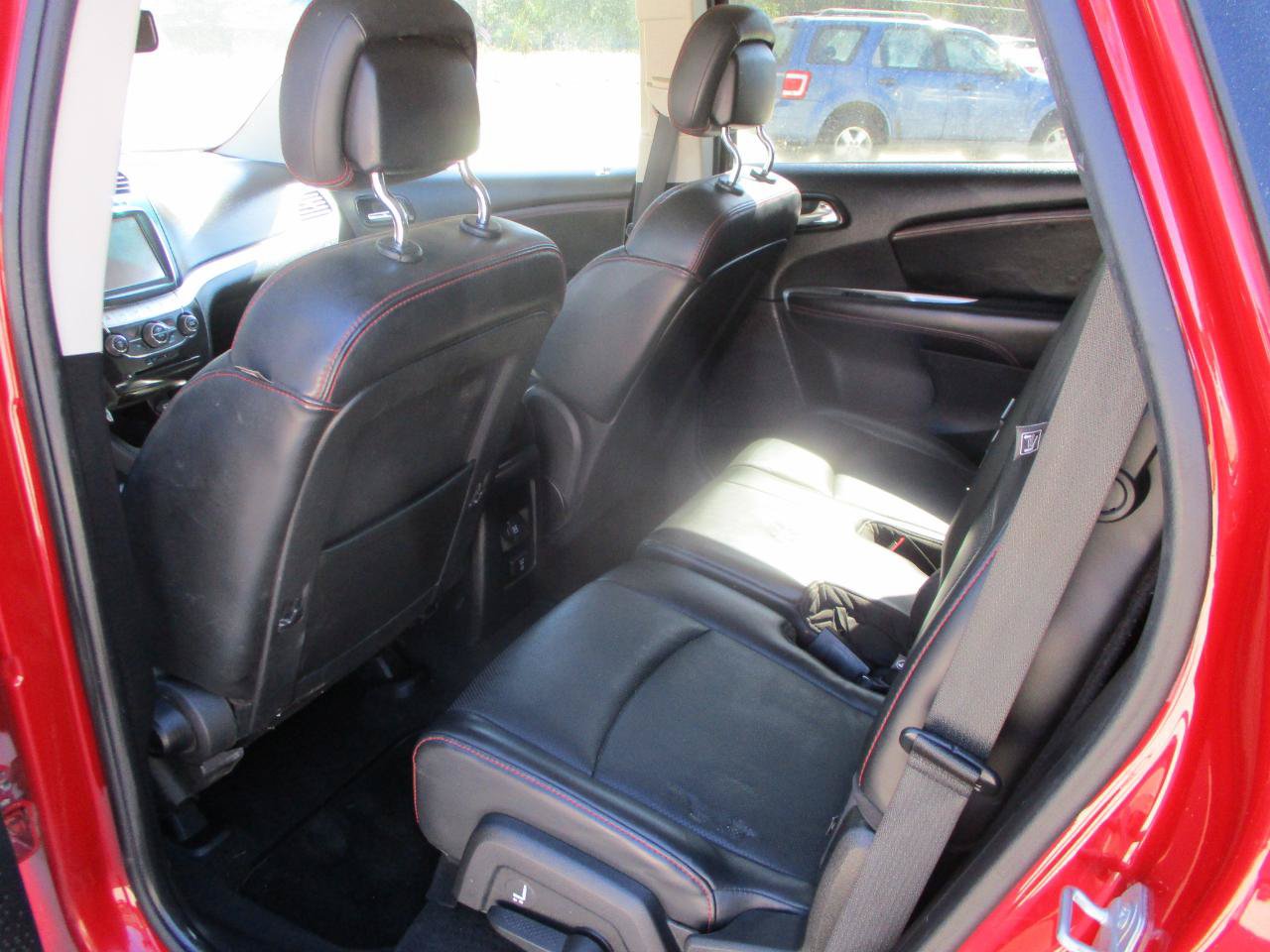 Used 2015 Dodge Journey R/T w/ Flexible Seating Group FWD image 14