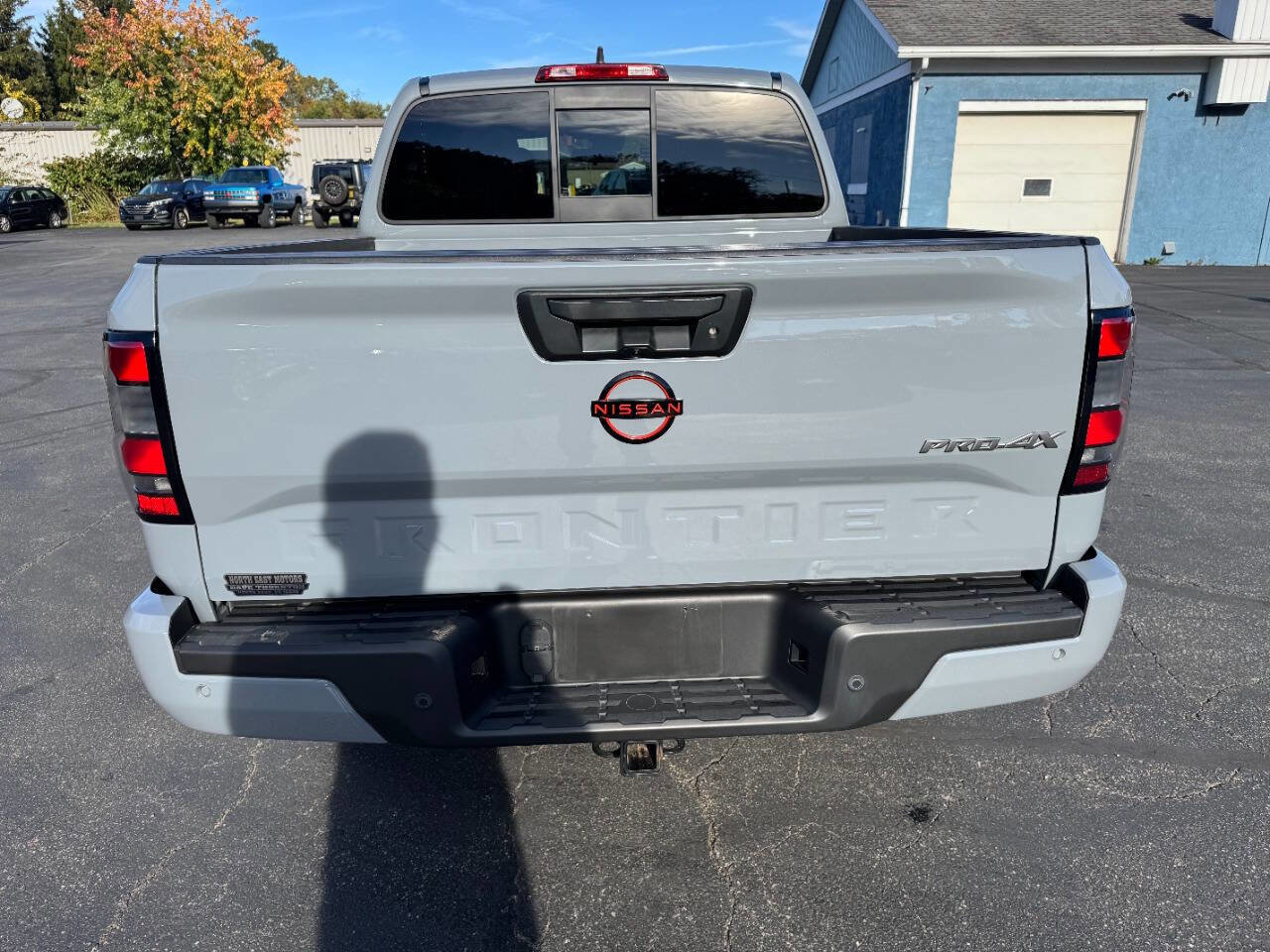 Used 2022 Nissan Frontier PRO-4X image 10