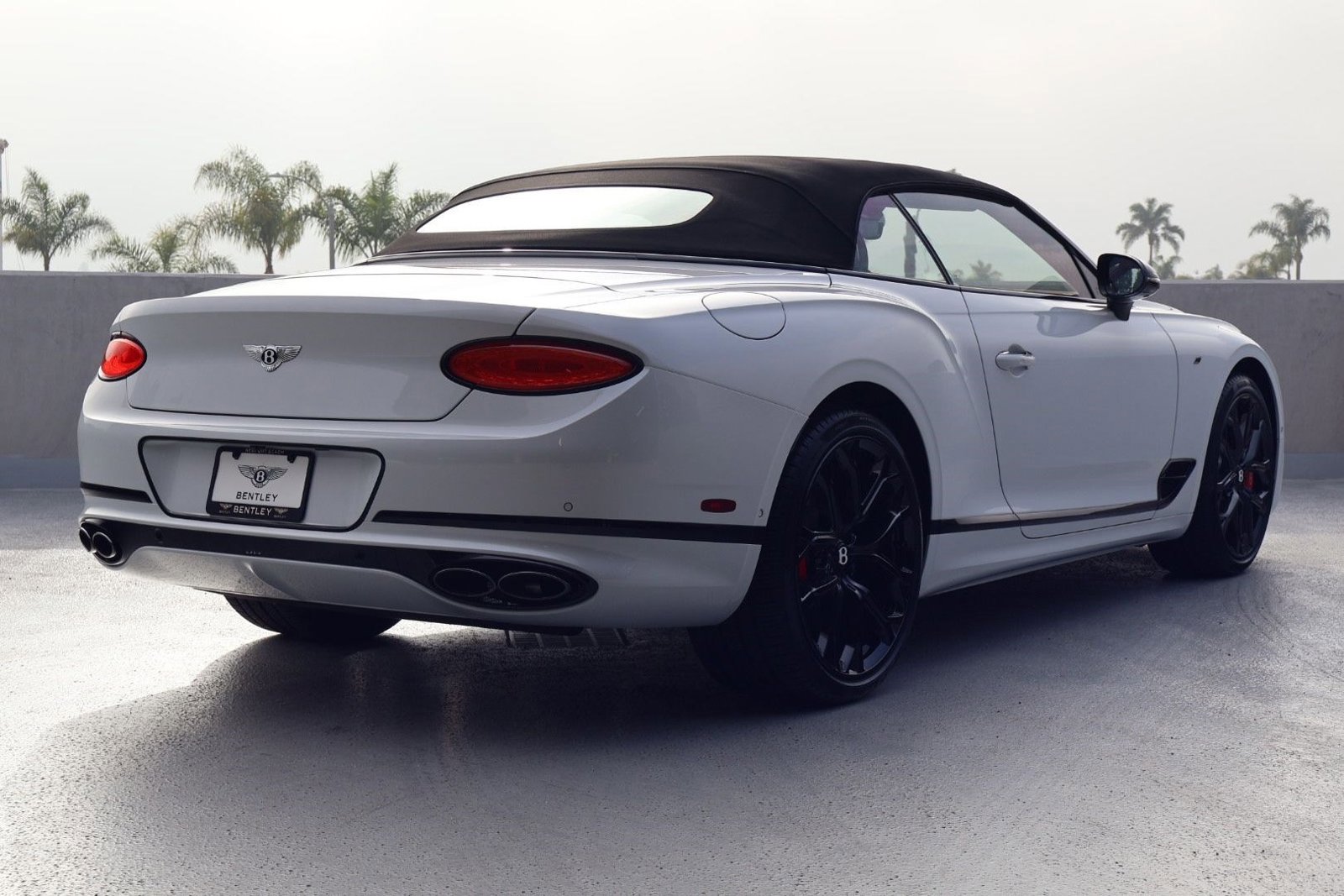 Certified 2024 Bentley Continental GT V8 image 11