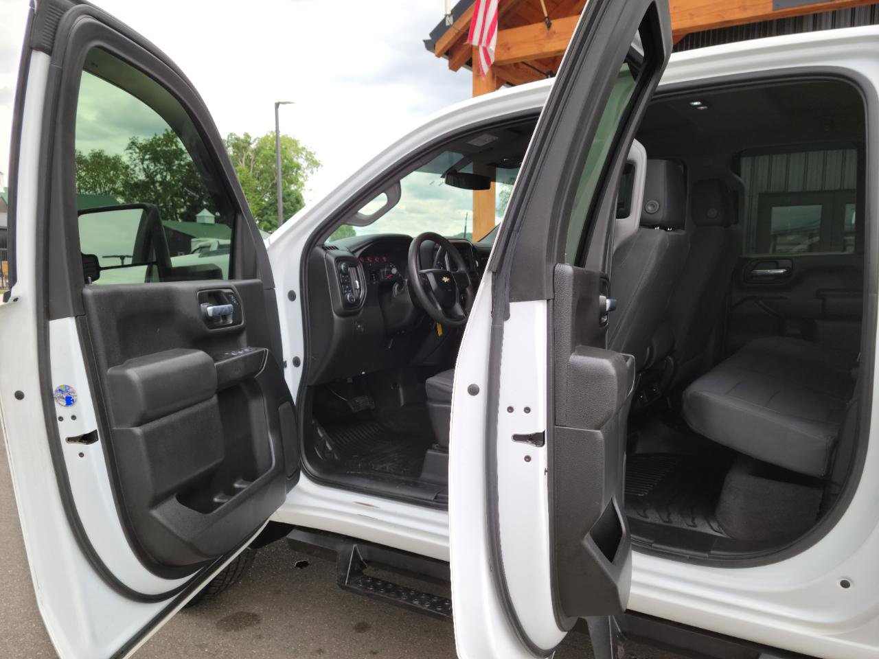 Used 2020 Chevrolet Silverado 2500 W/T w/ WT Fleet Convenience Package AWD/4WD image 7